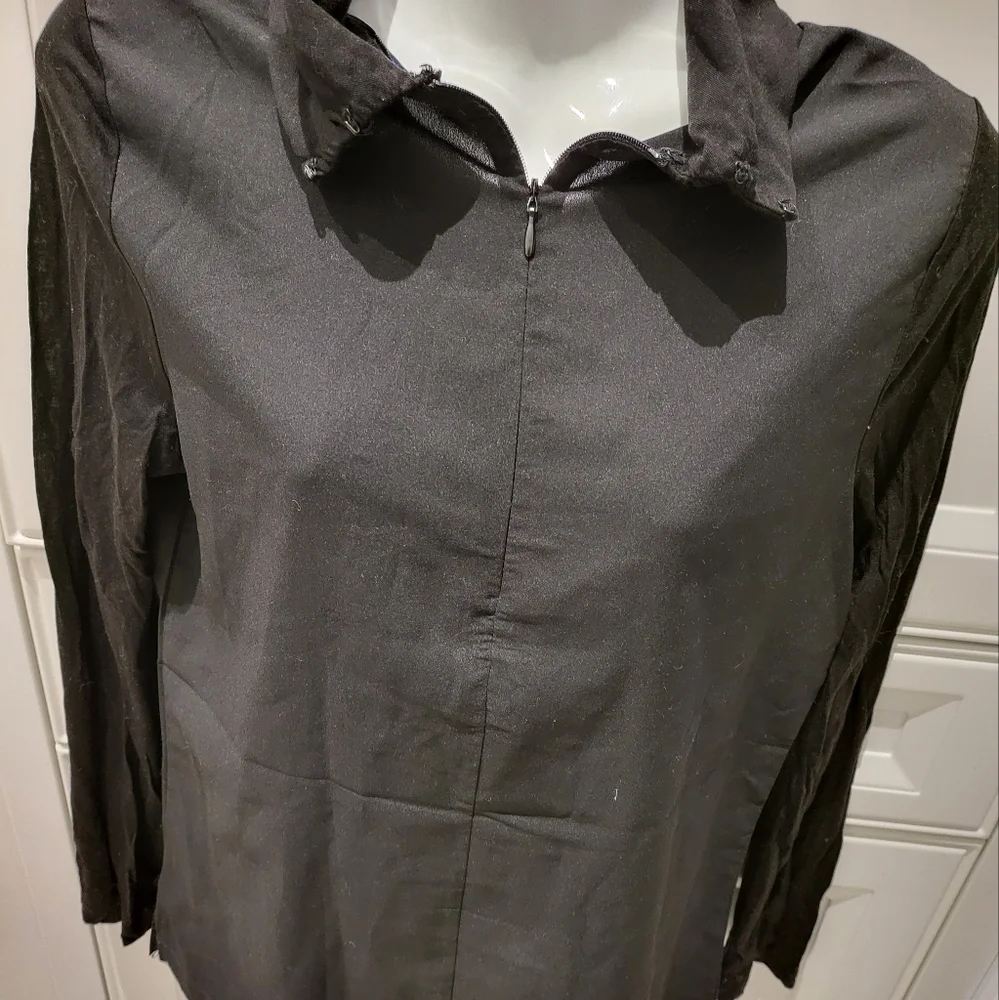 Top - Picture 2 of 3